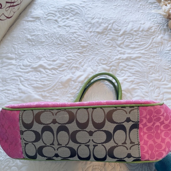 Coach tote - Picture 3 of 5